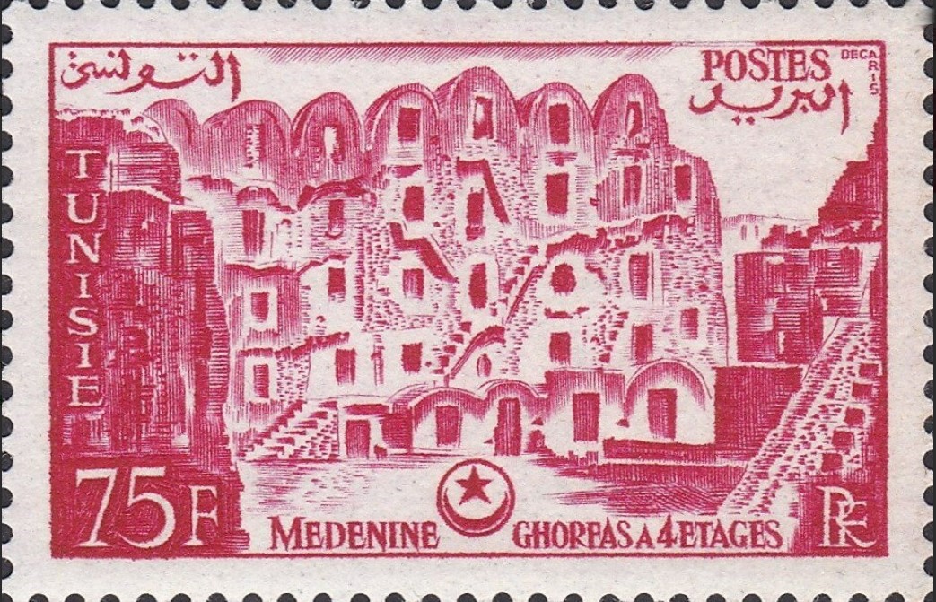 Ghorfas à 4 étages - Medenine