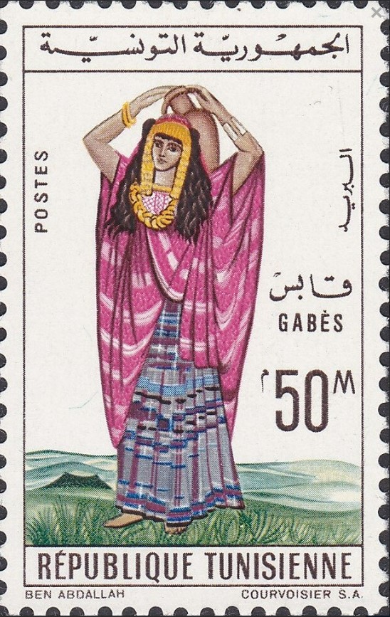 Costumes régionaux. Gabès